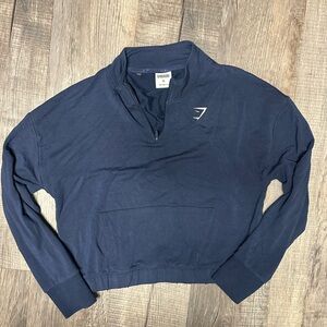 Gymshark cropped pump cover with kangaroo pouch size XL